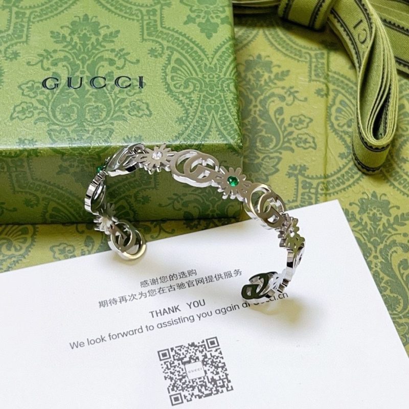 Gvc*1 bracelets